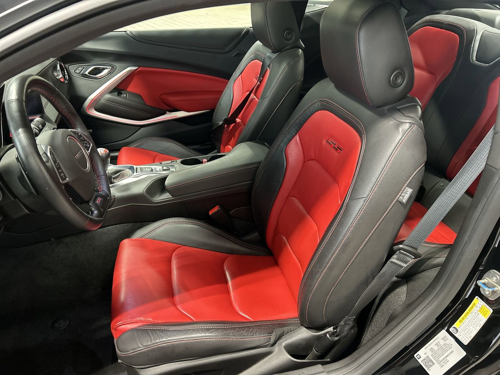 Used 2021 Chevrolet Camaro SS RWD image 25