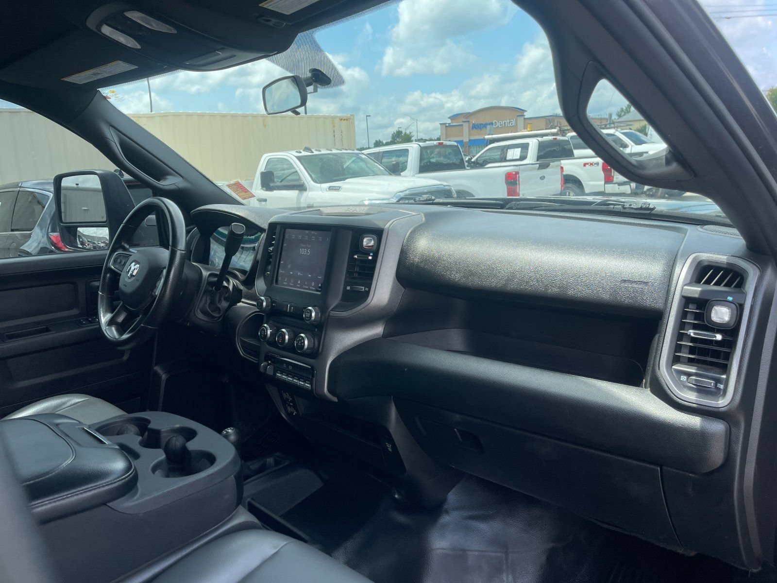 Used 2023 RAM 4500 Tradesman w/ Chrome Appearance Group AWD/4WD image 17