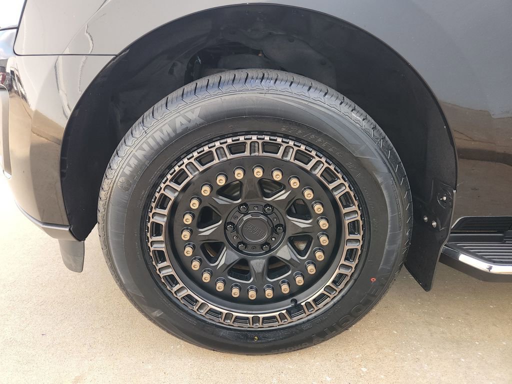 Used 2021 Ford Expedition Max XLT image 32