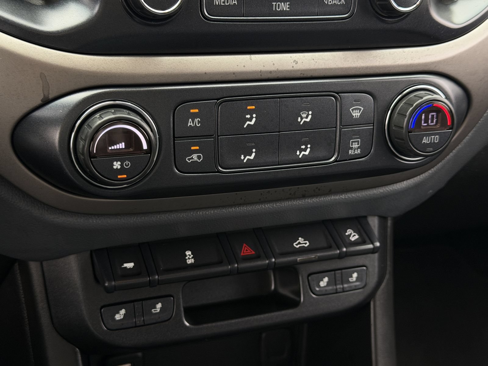 Used 2018 Chevrolet Colorado Z71 RWD image 20