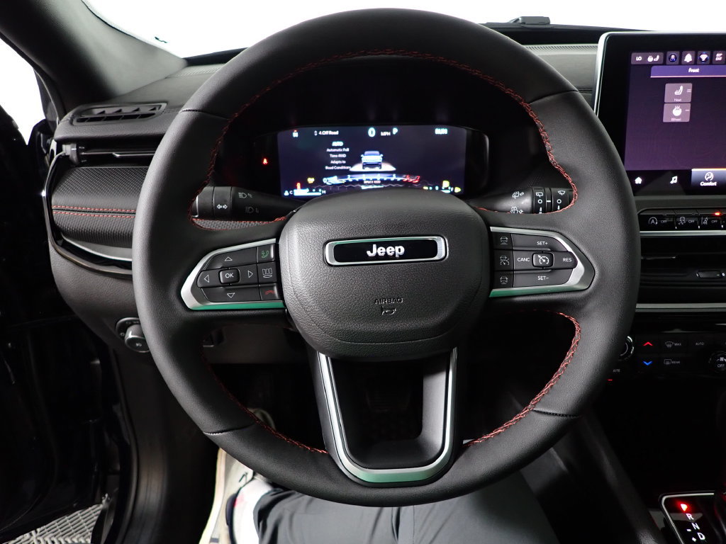 New 2026 Jeep Compass Trailhawk AWD/4WD image 27