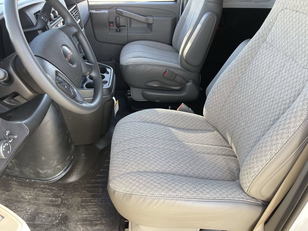 New 2025 GMC Savana 2500 Extended w/ Driver Convenience Package RWD image 19