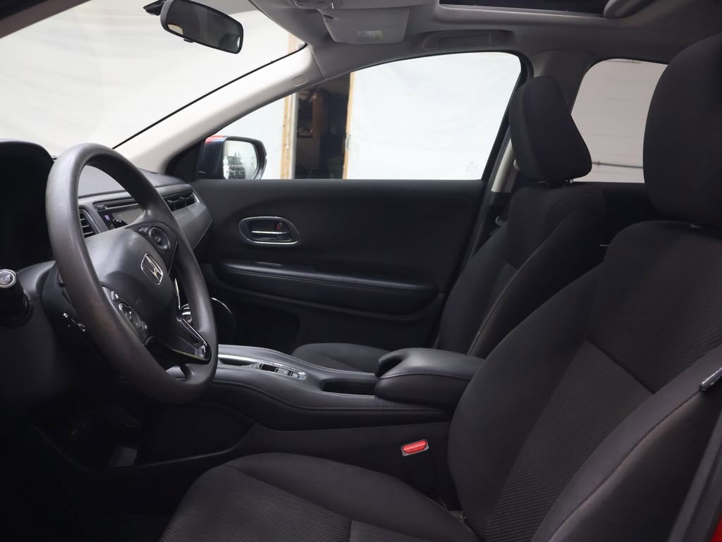 Used 2017 Honda HR-V EX image 17