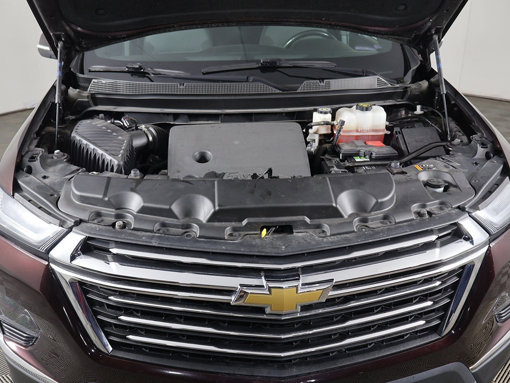 Used 2022 Chevrolet Traverse LT w/ LPO, Floor Liner Package image 21