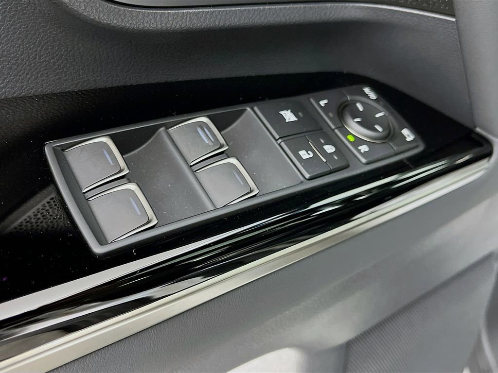 Used 2025 Lexus LX 700h Overtrail image 27