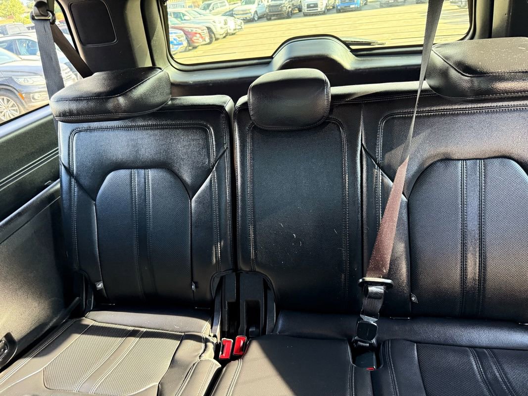 Used 2019 Ford Expedition Max Limited image 27