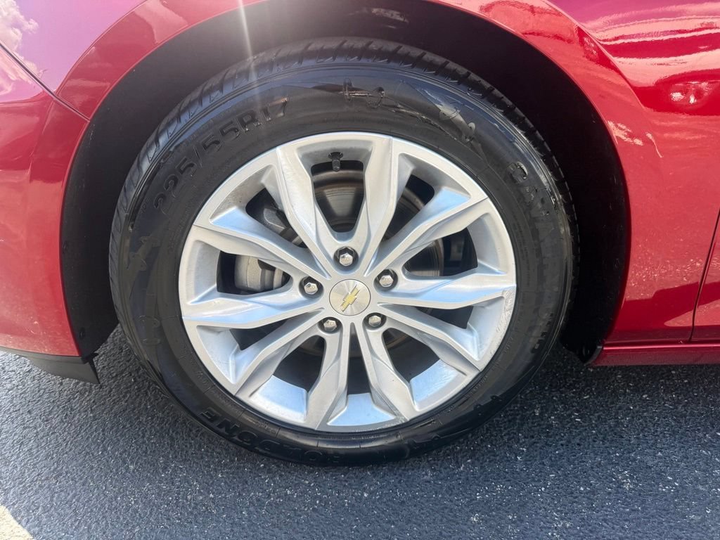 Used 2021 Chevrolet Malibu LT w/ Leather Package FWD image 15