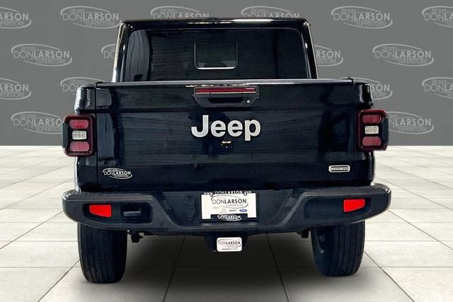 Used 2020 Jeep Gladiator Overland AWD/4WD image 6