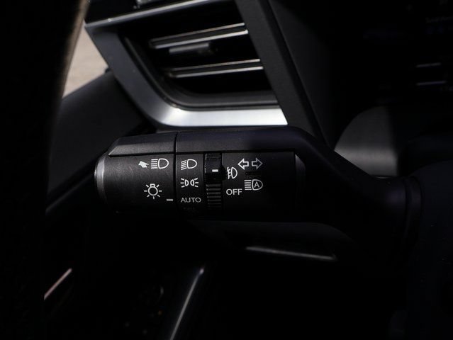Used 2024 Lexus GX 550 w/ Accessory Package (2T) AWD/4WD image 41