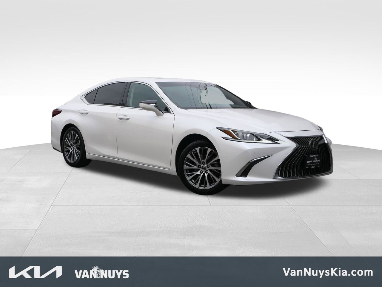 Used 2020 Lexus ES 350 w/ Premium Package FWD image 1