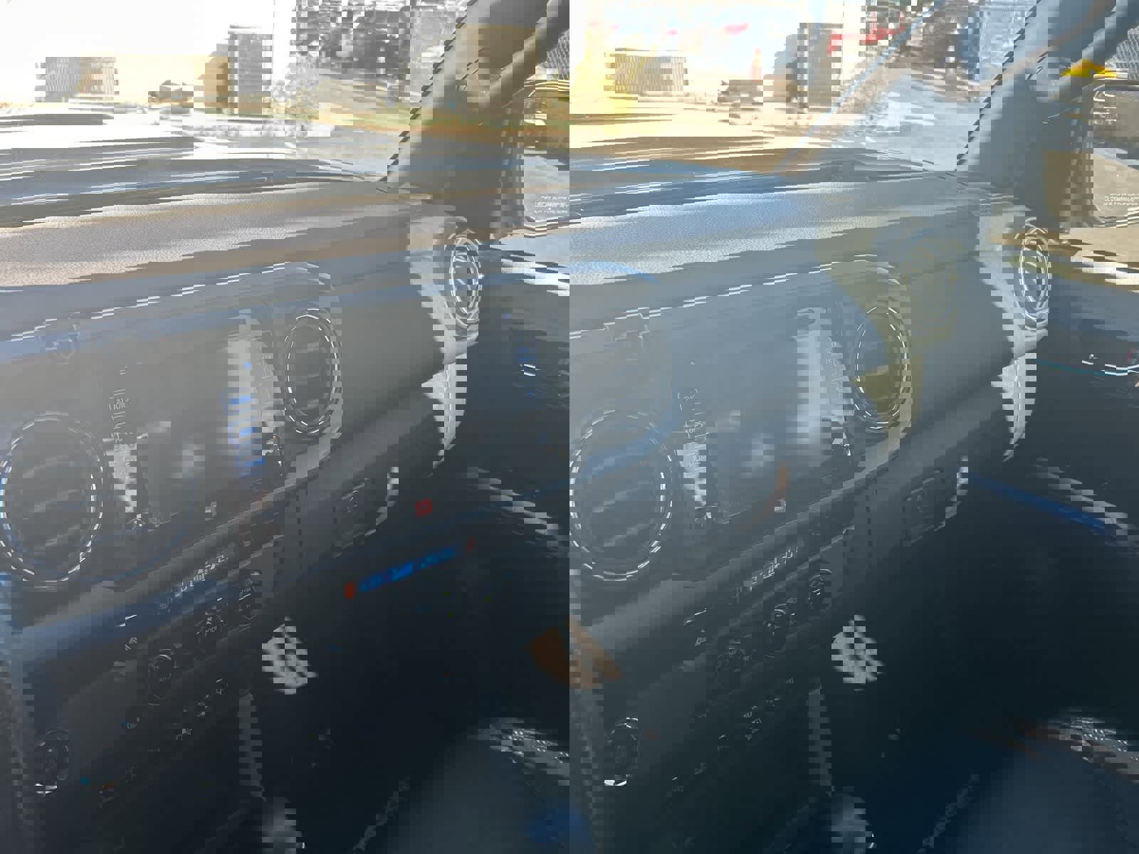 Used 2018 Toyota Tacoma TRD Sport w/ TRD Premium Sport Package image 50