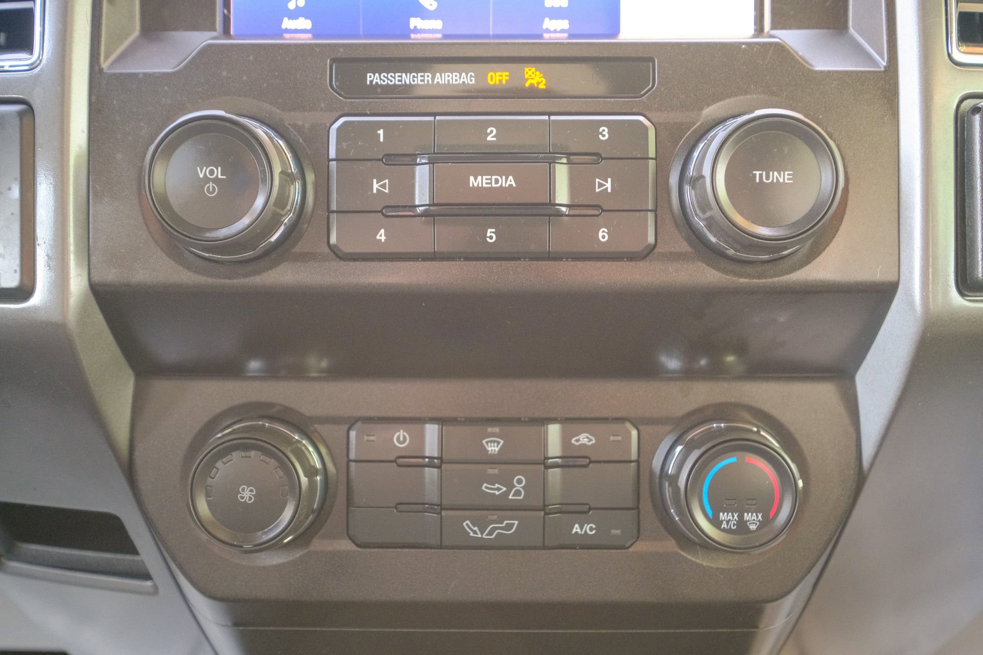 Used 2020 Ford F150 XLT w/ XTR Package image 29