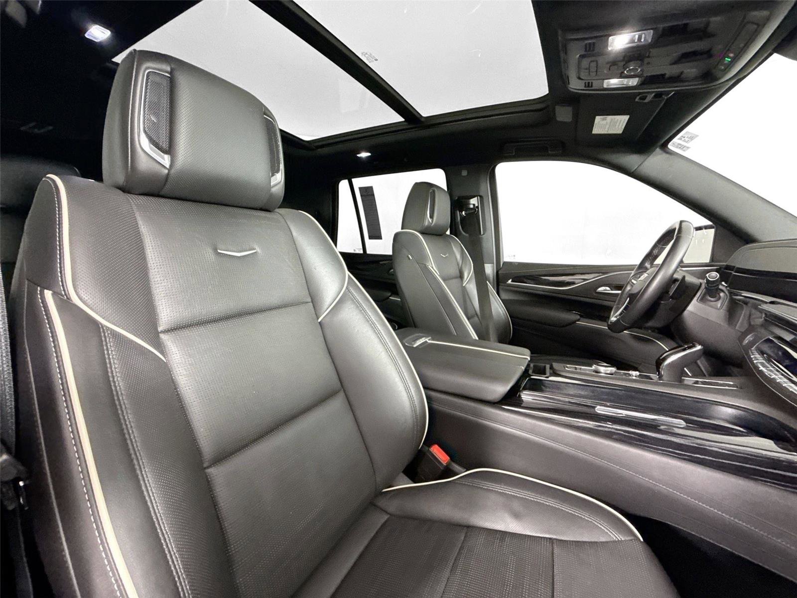 Used 2022 Cadillac Escalade Sport w/ Touring Package image 46