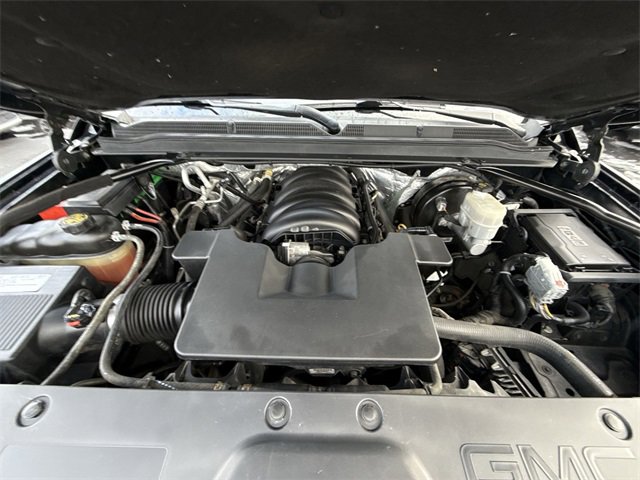 Used 2017 GMC Yukon SLT image 29