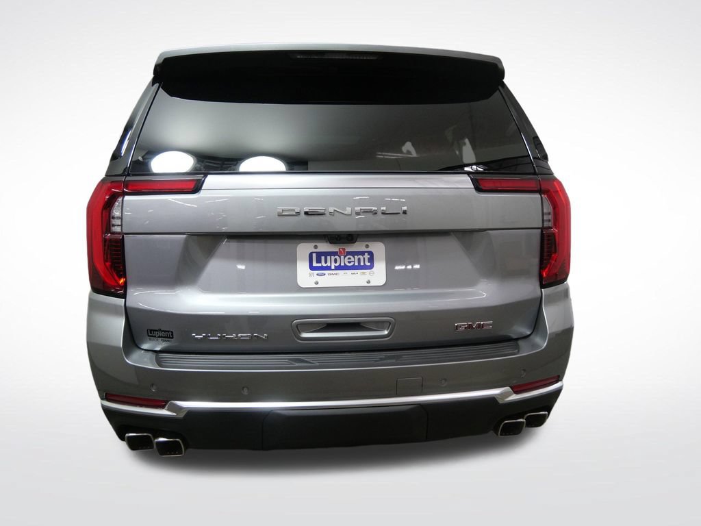 New 2026 GMC Yukon XL Denali w/ Denali Reserve Package AWD/4WD image 3