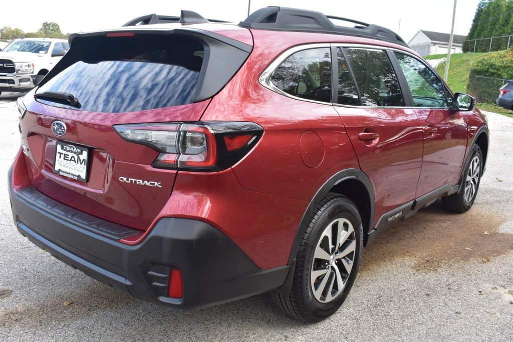 Used 2020 Subaru Outback Premium w/ Popular Package #1 AWD/4WD image 4