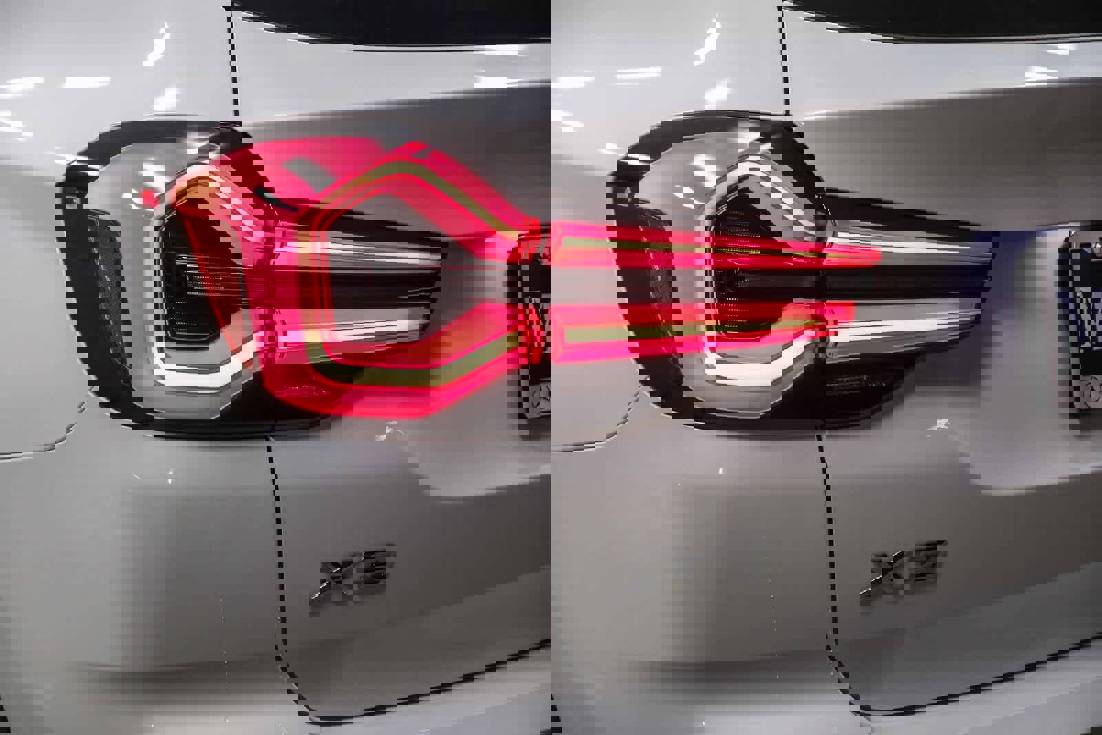 Used 2023 BMW X3 xDrive30i w/ Convenience Package w/ZPA image 7