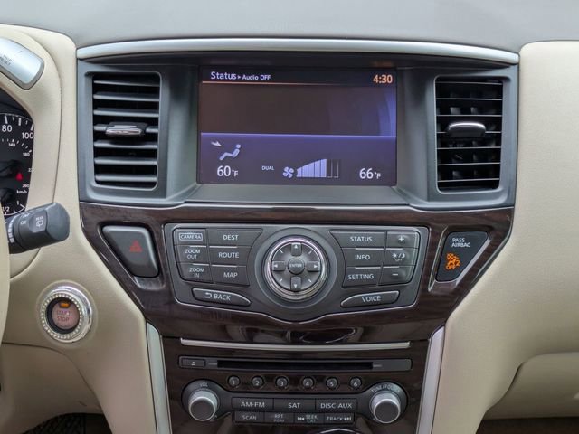 Used 2014 Nissan Pathfinder Platinum w/ Platinum Premium Package FWD image 21