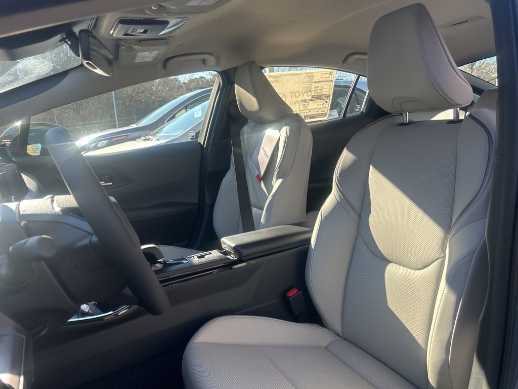 New 2026 Toyota Prius XLE image 3