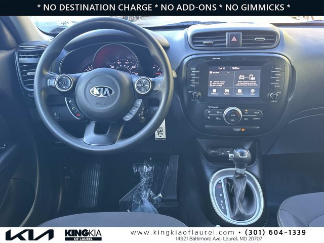 Used 2018 Kia Soul w/ Convenience Package FWD image 2