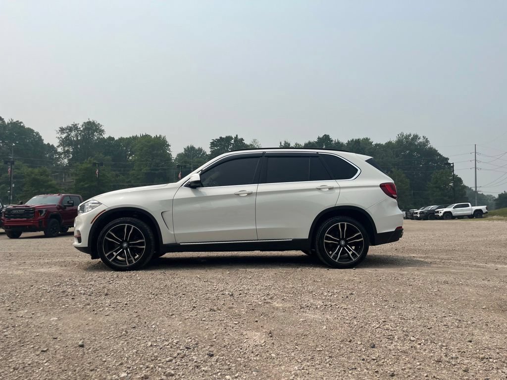 Used 2016 BMW X5 xDrive35i w/ Premium Package AWD/4WD image 17