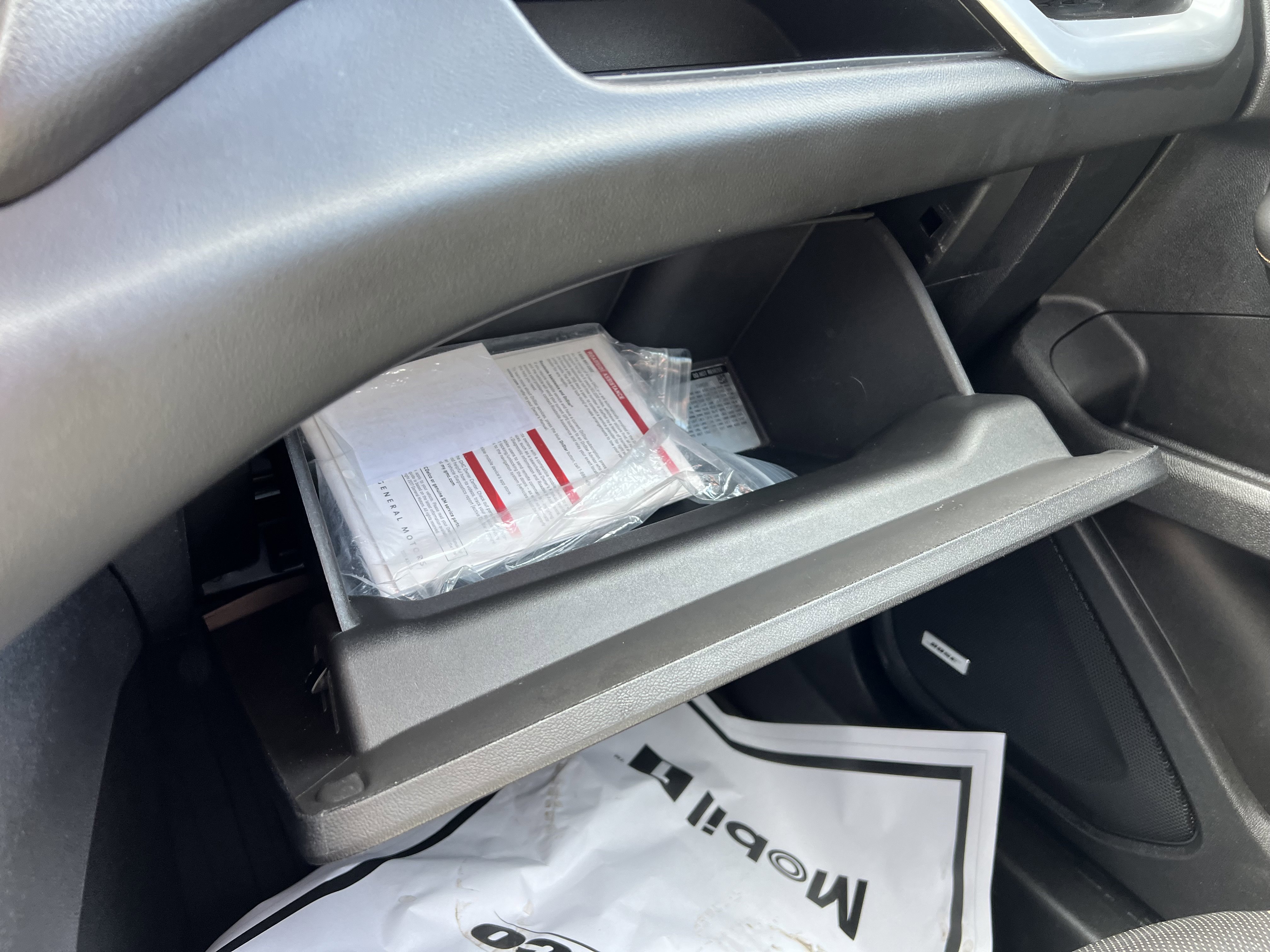 Used 2018 GMC Terrain SLT w/ Preferred Package image 28