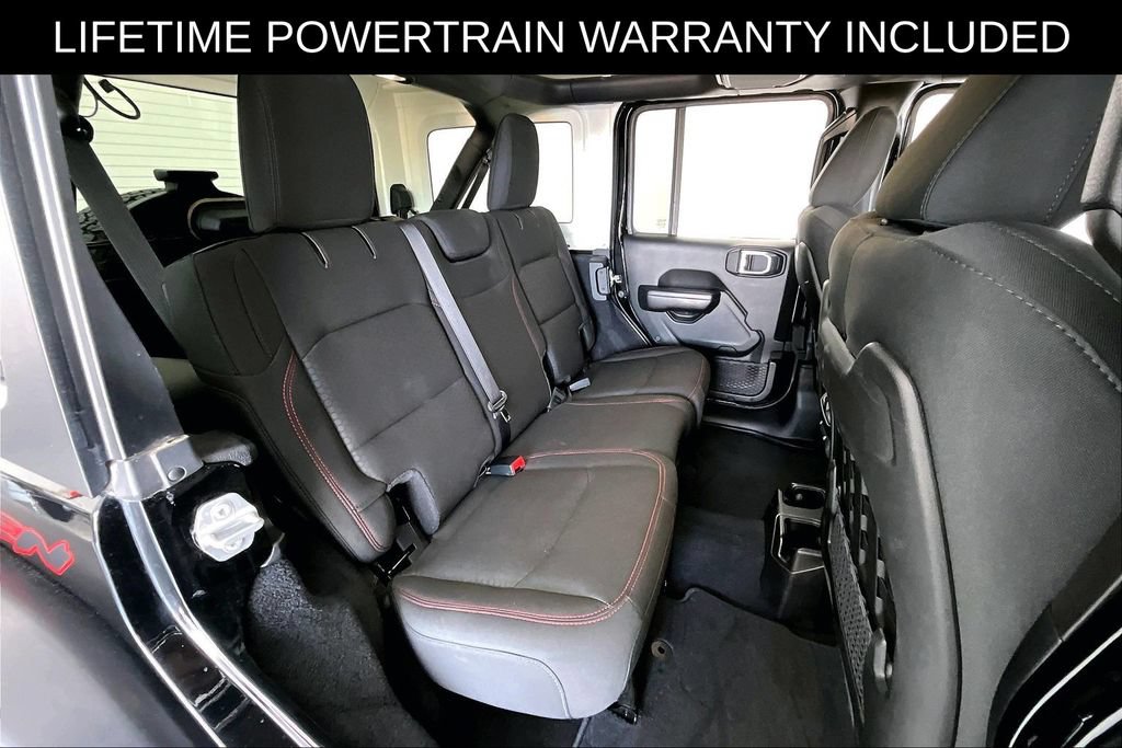 Used 2019 Jeep Wrangler Unlimited Rubicon AWD/4WD image 36