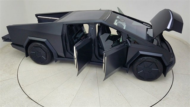 Used 2024 Tesla Cybertruck Cyberbeast image 81