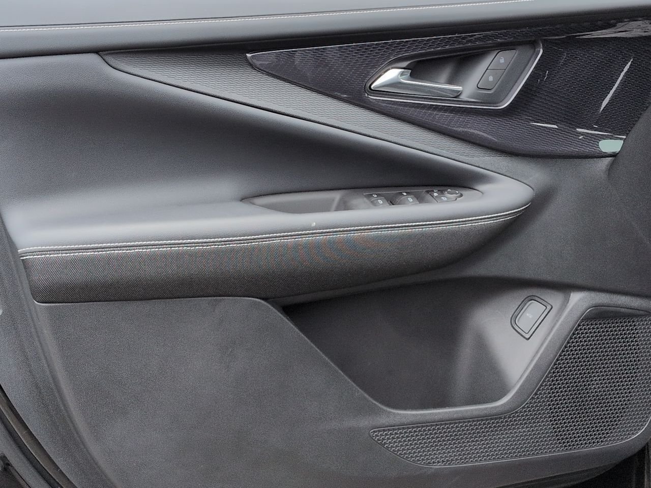 New 2026 Chevrolet Blazer EV LT FWD image 22