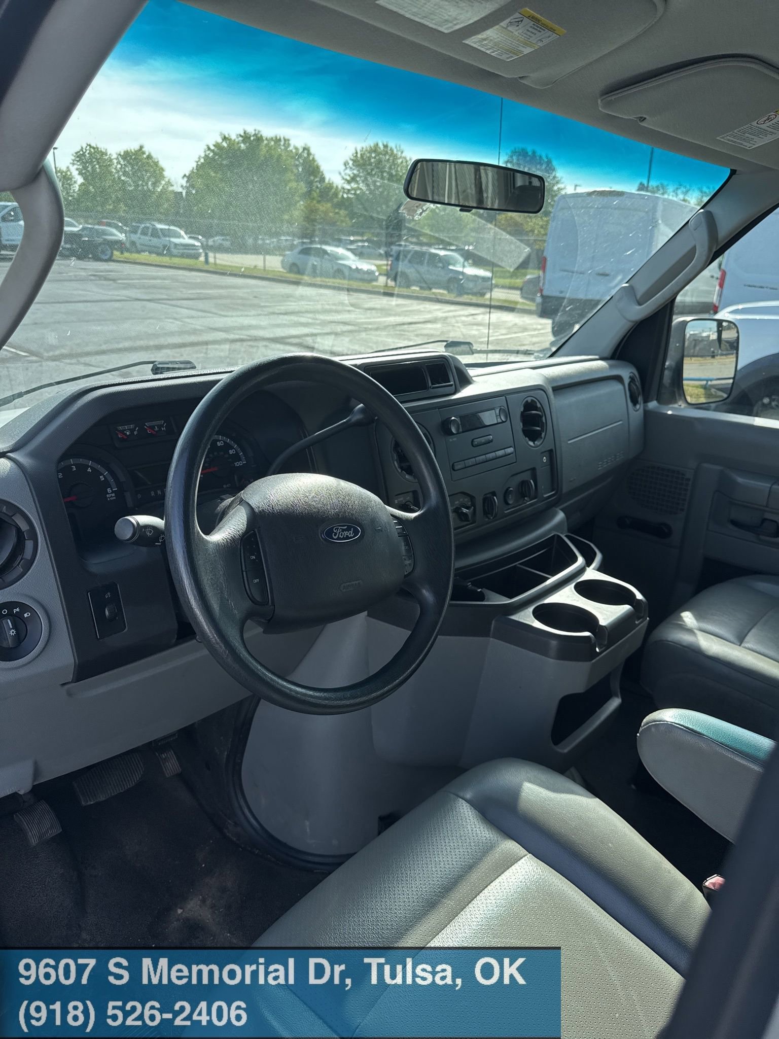 Used 2013 Ford E-350 and Econoline 350 XL image 5