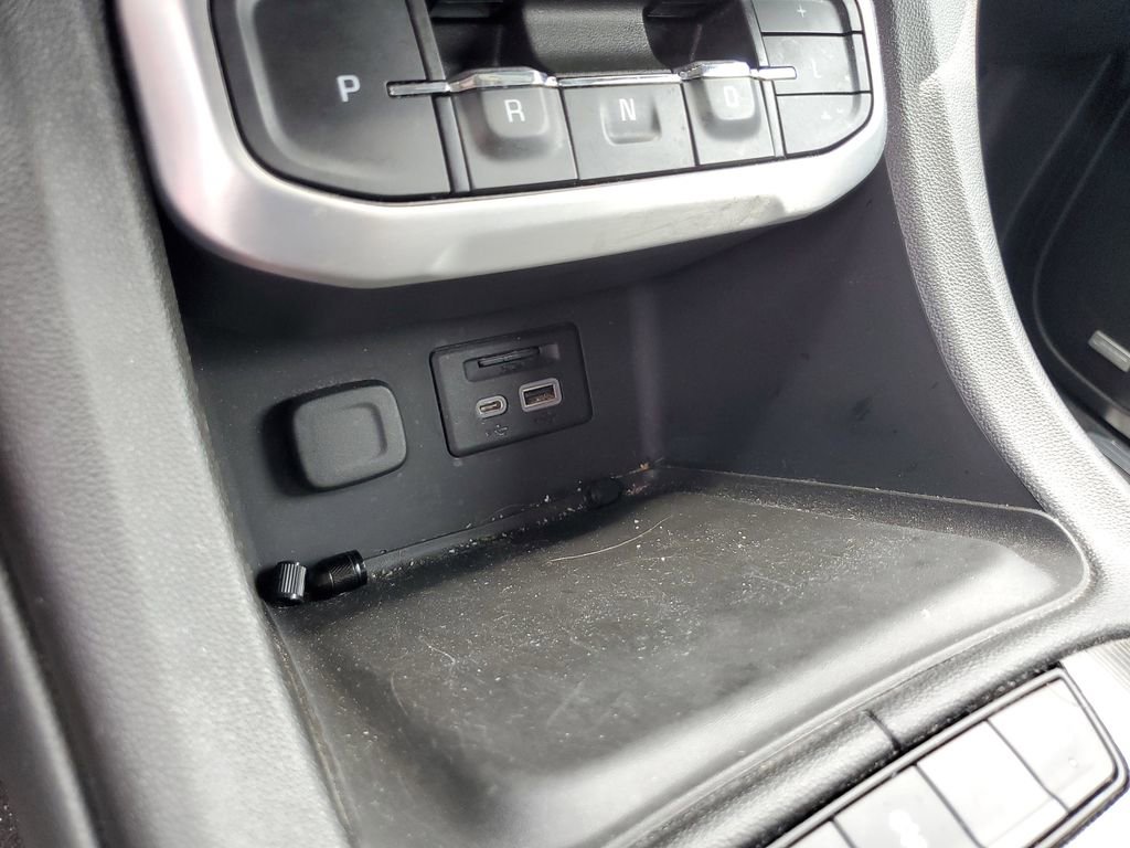 Used 2022 GMC Acadia SLT w/ Preferred Package image 20