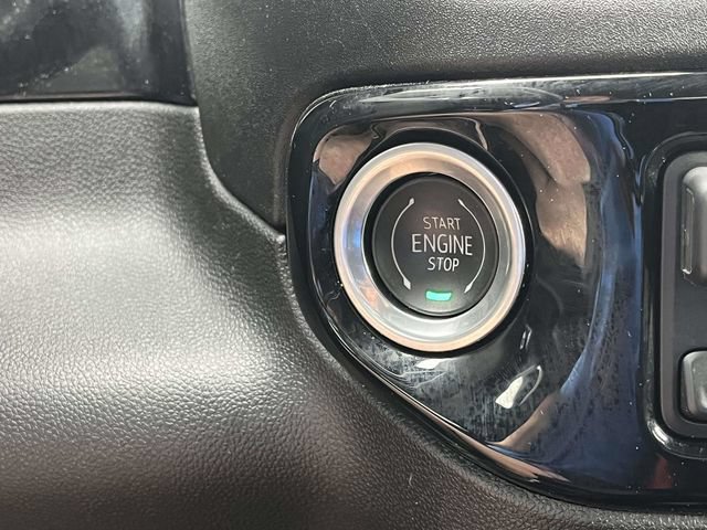 Used 2024 GMC Sierra 3500 SLE w/ Remote Start Package AWD/4WD image 32