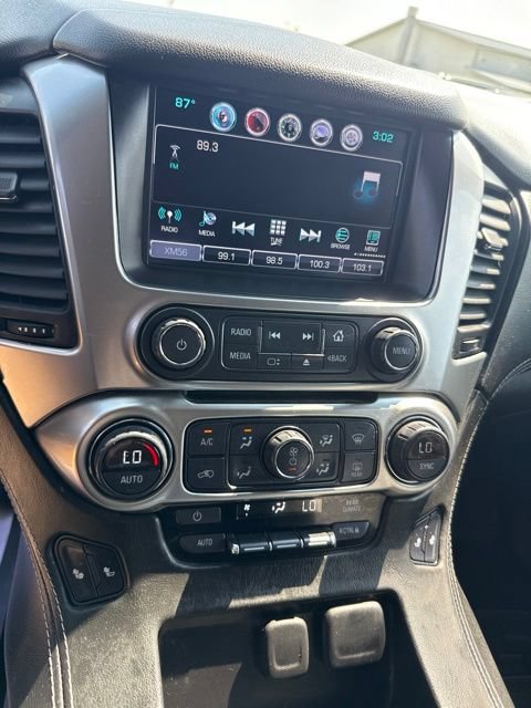 Used 2016 Chevrolet Suburban LT w/ Luxury Package AWD/4WD image 10