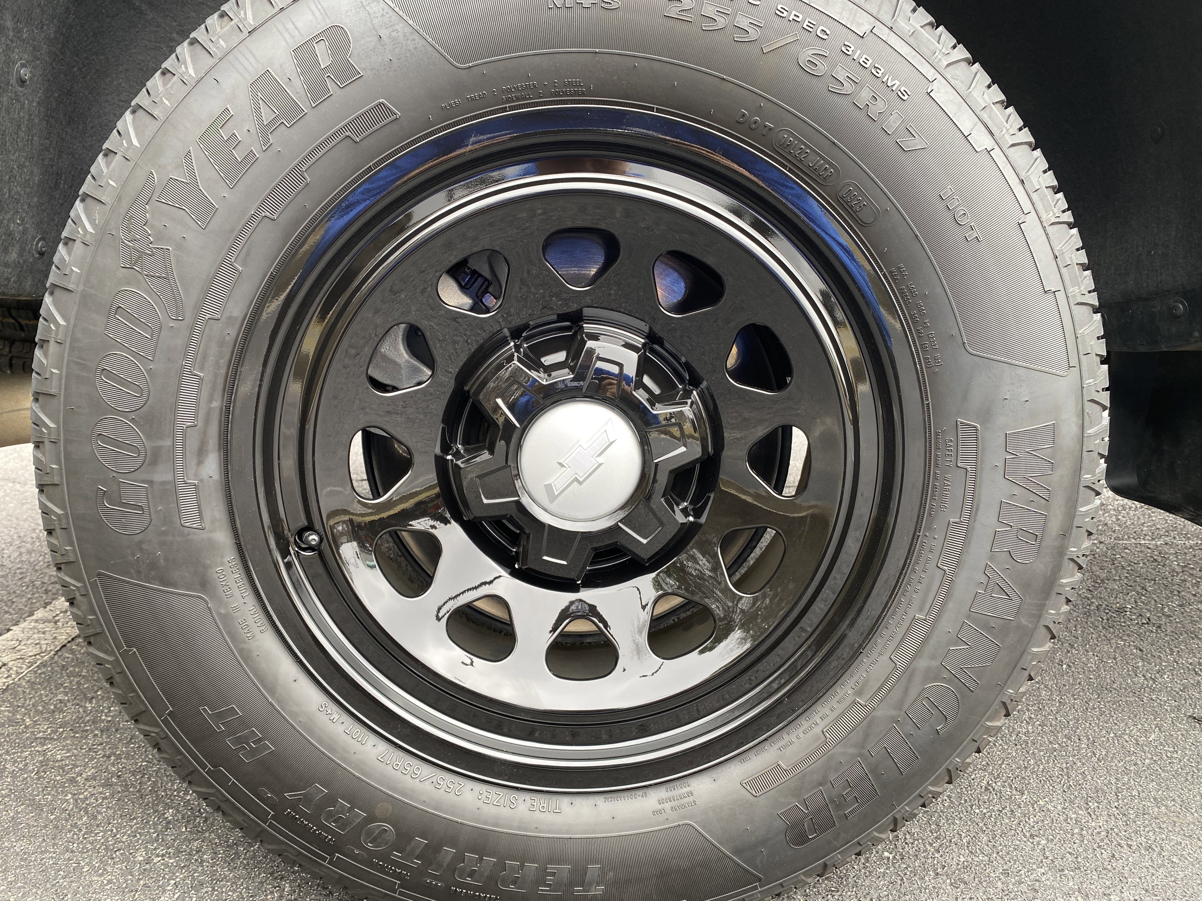 Used 2025 Chevrolet Colorado W/T w/ WT Convenience Package II image 40