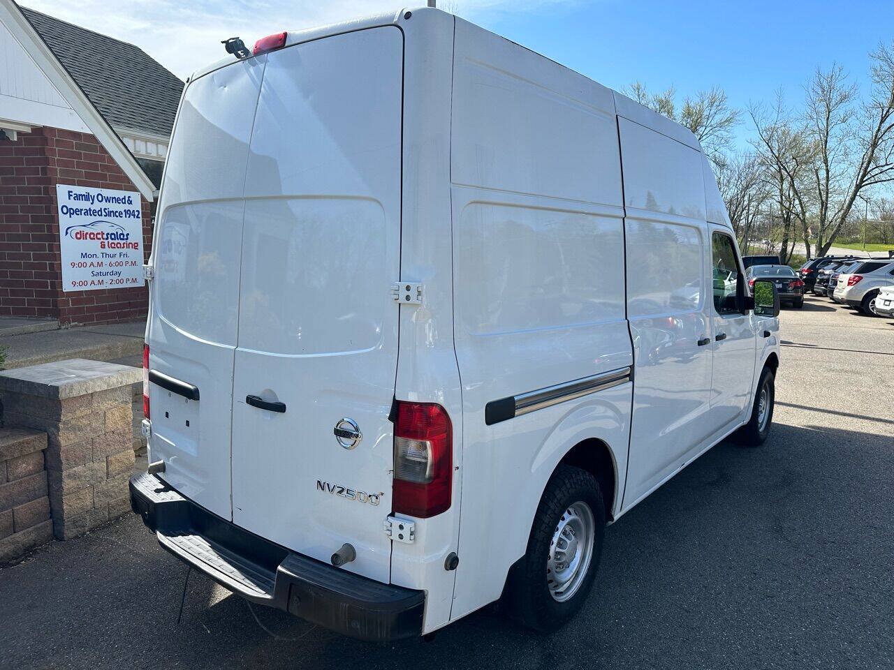 Used 2020 Nissan NV 2500 High Roof RWD image 8