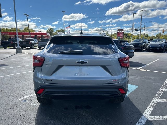 New 2026 Chevrolet Trax RS w/ Driver Confidence Package image 3