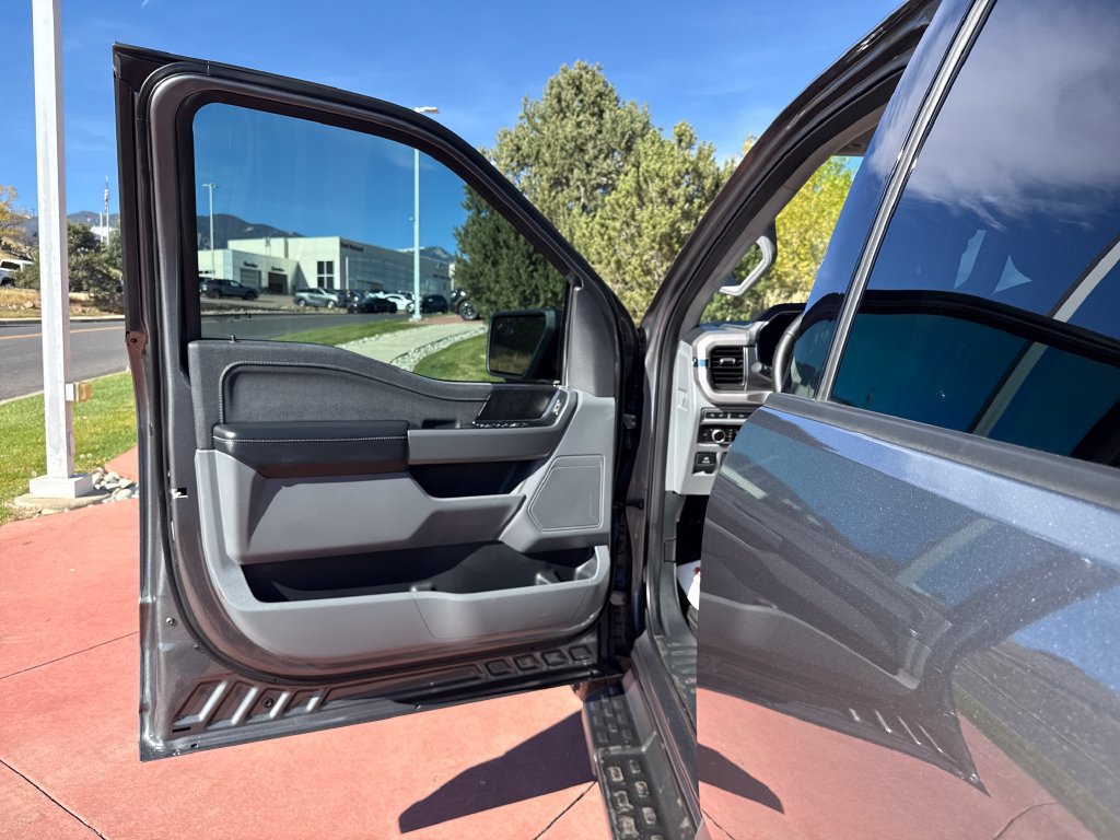 Used 2023 Ford F150 Lightning XLT AWD/4WD image 9