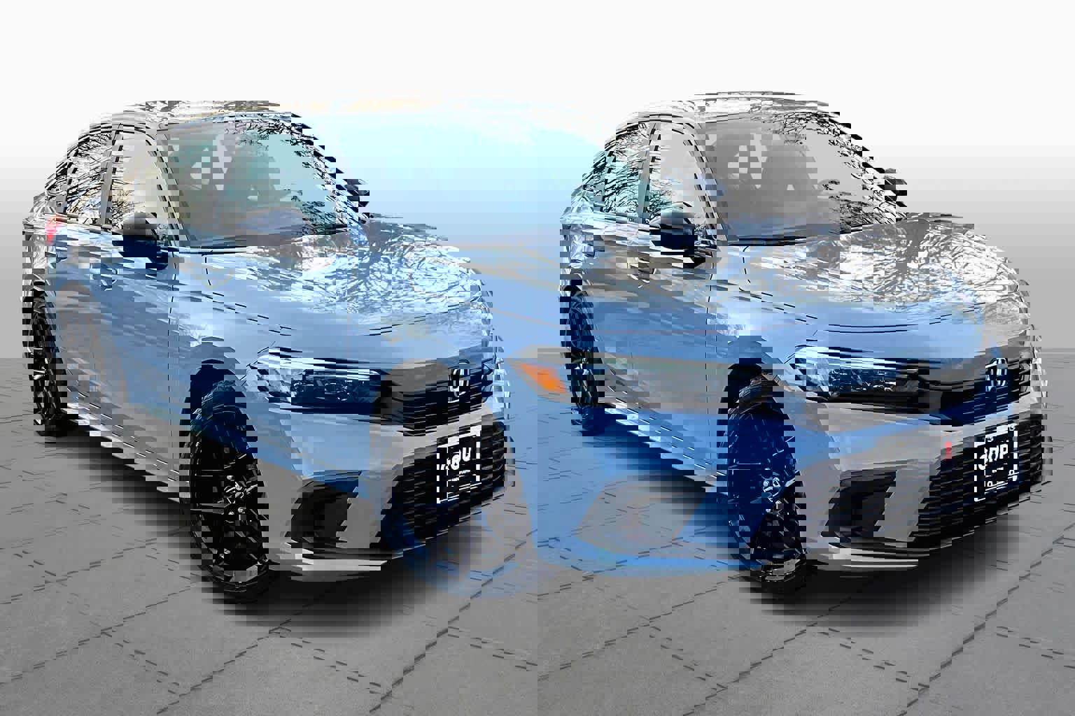 Used 2023 Honda Civic Sport image 2