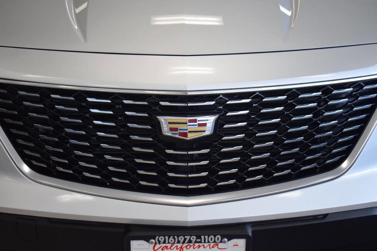 Used 2020 Cadillac XT4 Premium Luxury FWD image 9