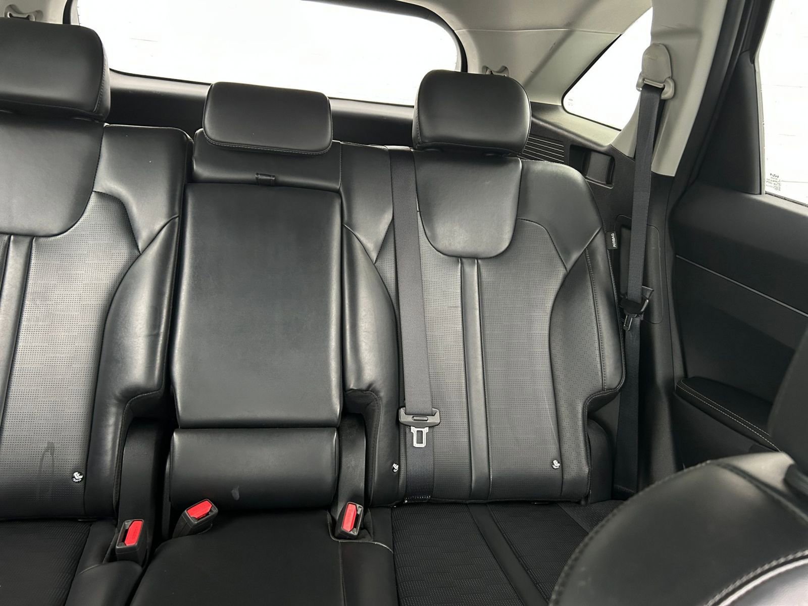 Used 2024 Kia Sorento S AWD/4WD image 33