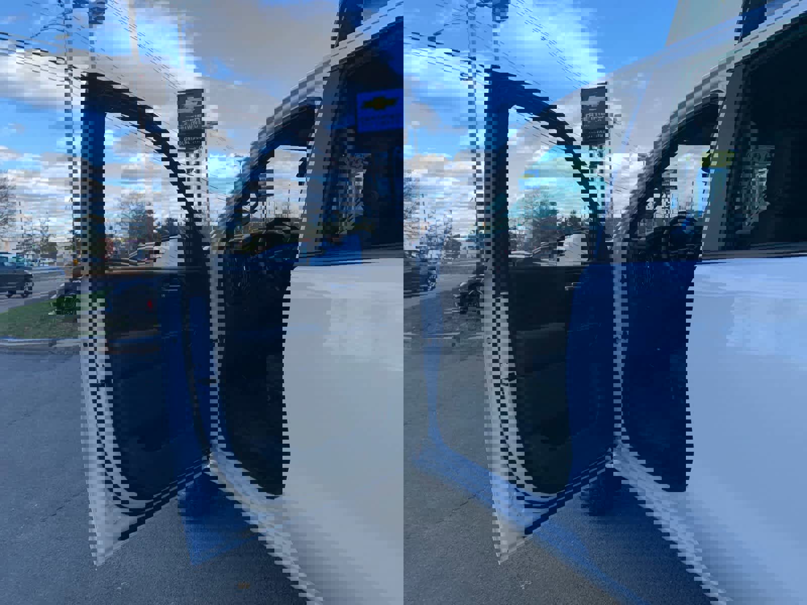 Certified 2024 Chevrolet Silverado 1500 Custom image 15