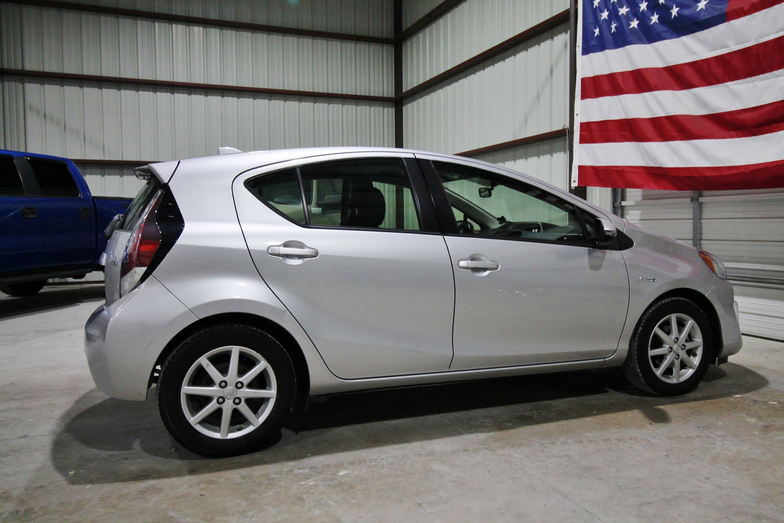 Used 2015 Toyota Prius C Three FWD image 10