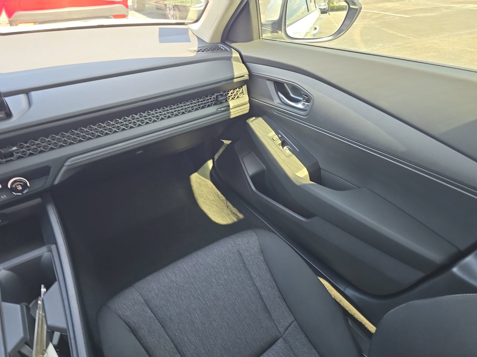 Certified 2025 Honda Accord LX image 12