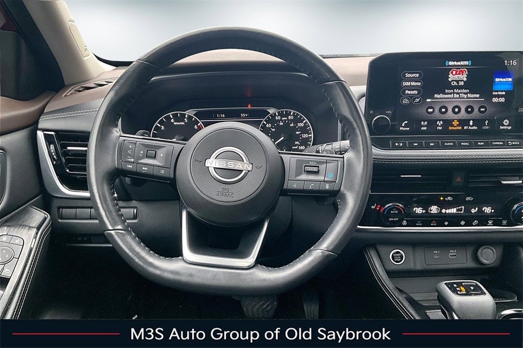 Used 2023 Nissan Rogue SL w/ SL Premium Package image 8