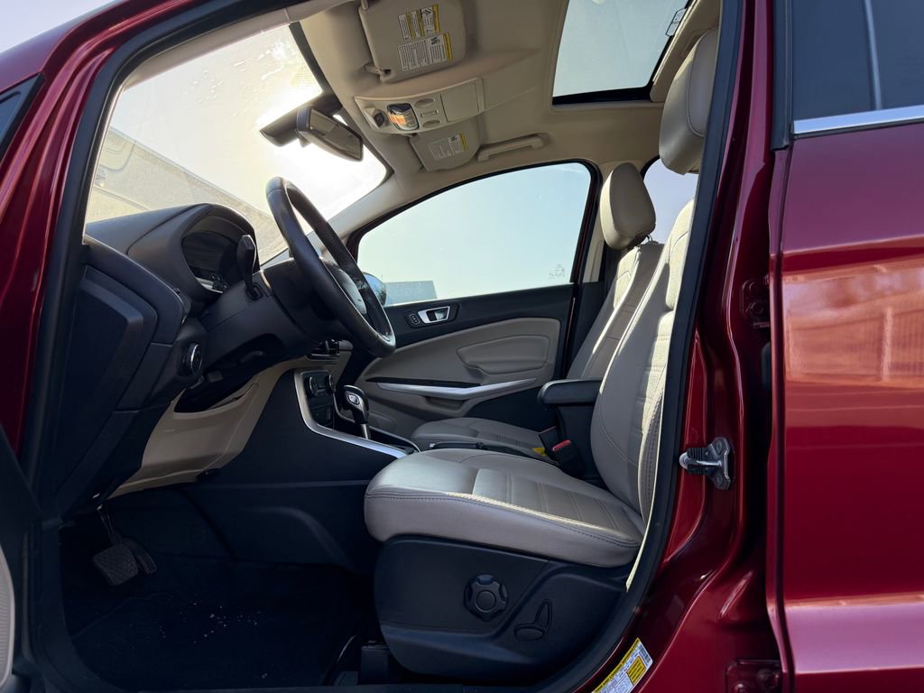 Used 2021 Ford EcoSport Titanium FWD image 5