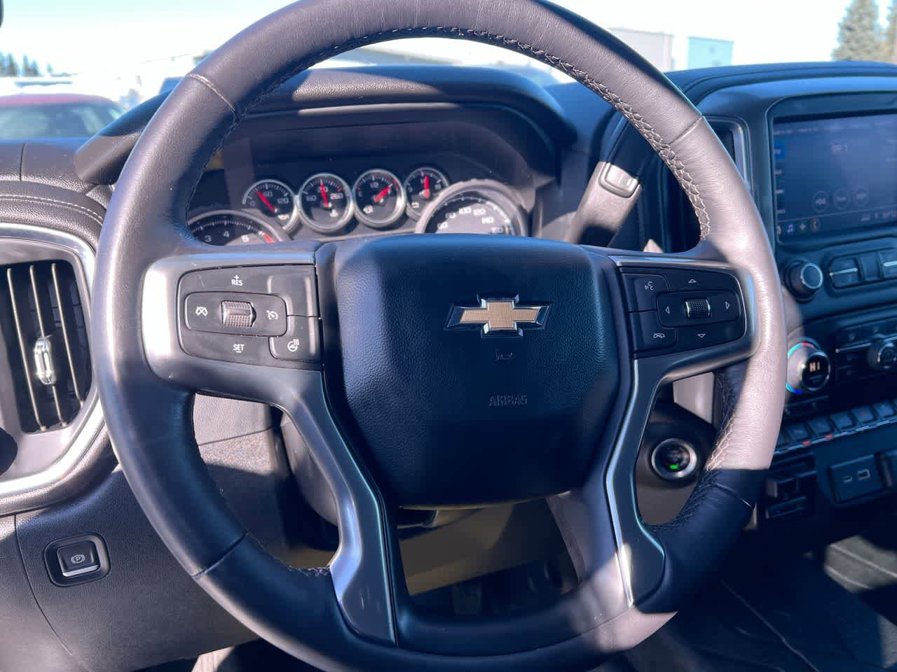 Used 2022 Chevrolet Silverado 1500 LT w/ Safety Package image 14