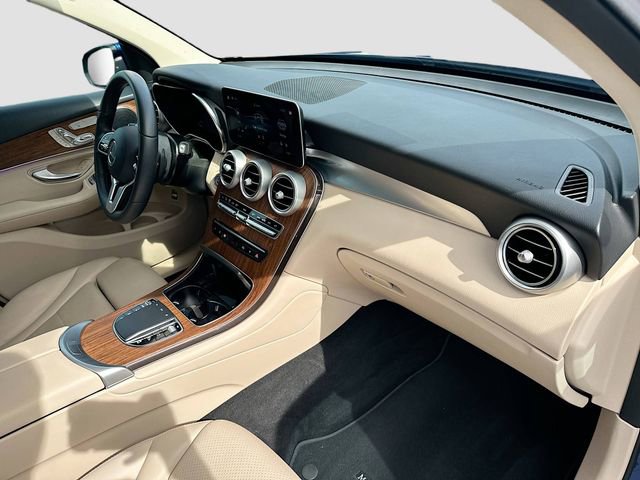 Used 2022 Mercedes-Benz GLC 300 GLC 300 image 31