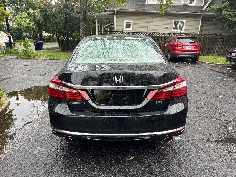Used 2017 Honda Accord EX-L image 57
