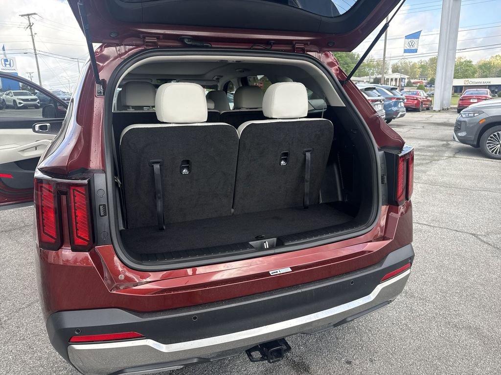 Used 2024 Kia Sorento S w/ Panoramic Sunroof Package AWD/4WD image 48
