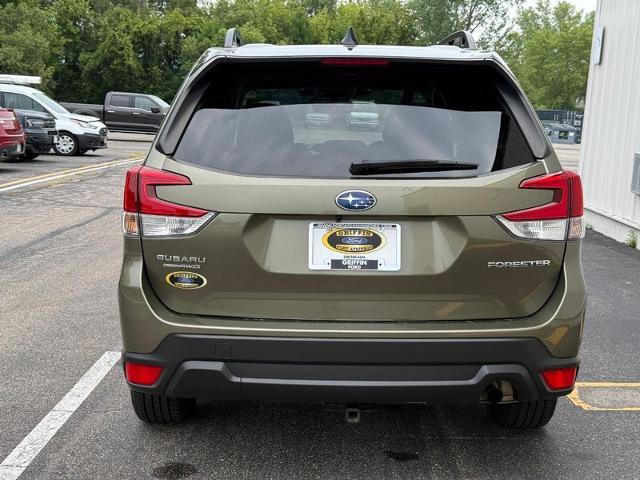 Used 2024 Subaru Forester Premium AWD/4WD image 4